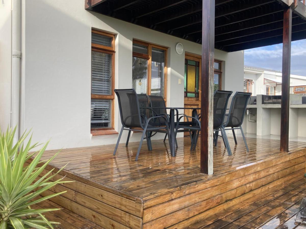 Villa Becks At The Bay Loadshedding Free Mossel Bay Exterior foto